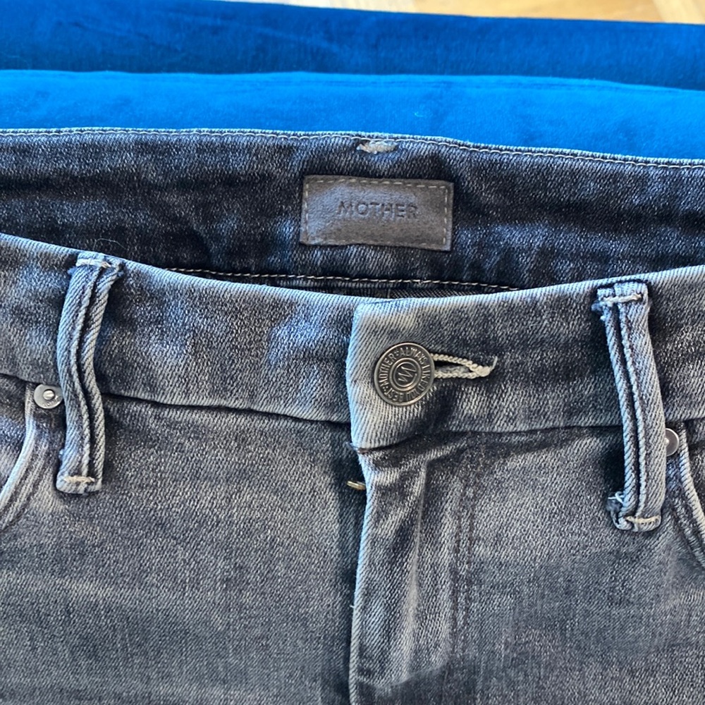 Mother High waisted the looker ankle fray huntress size 26